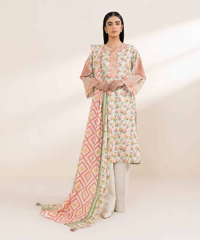 3 Piece - Embroidered Khaddar Suit