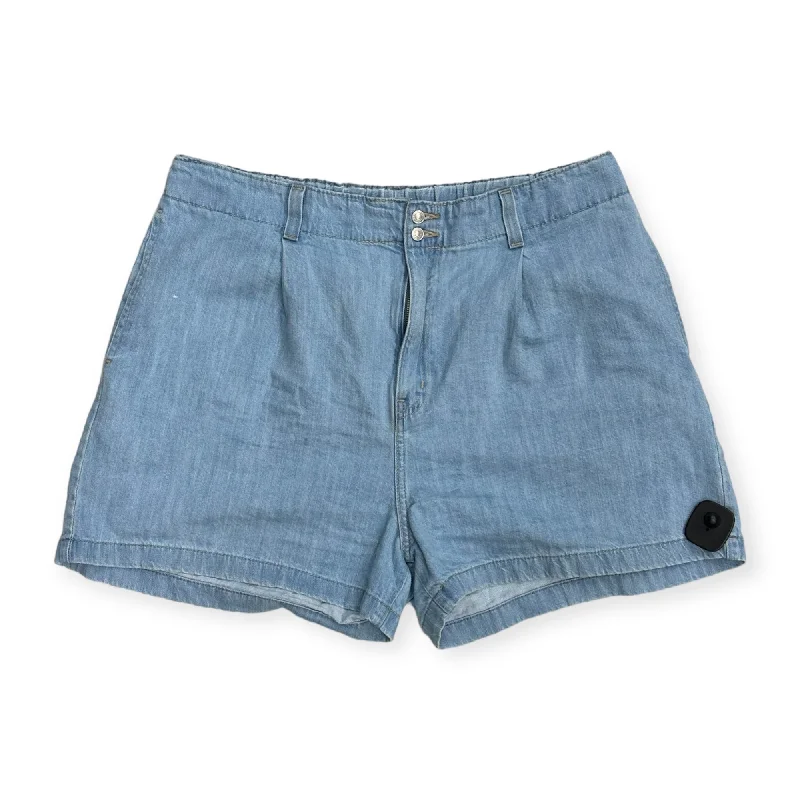 Blue Denim Shorts Levis, Size 16