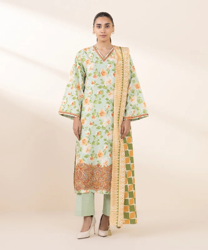 3 Piece - Embroidered Khaddar Suit