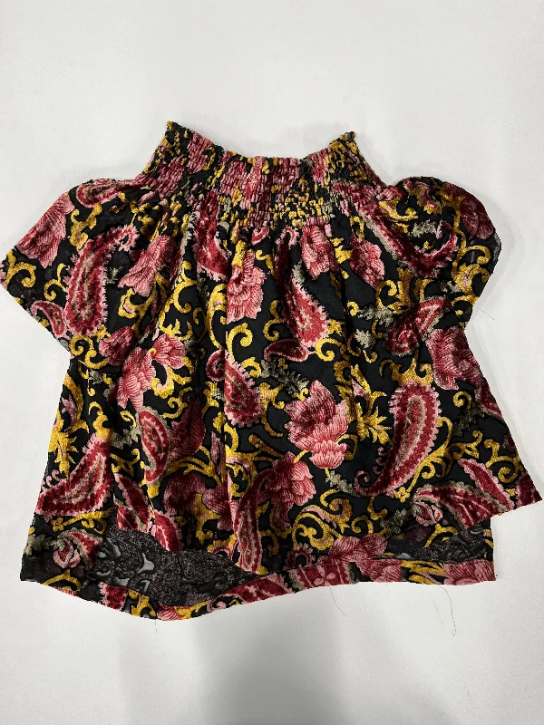 Top Short Sleeve By Anthropologie  Size: Xs