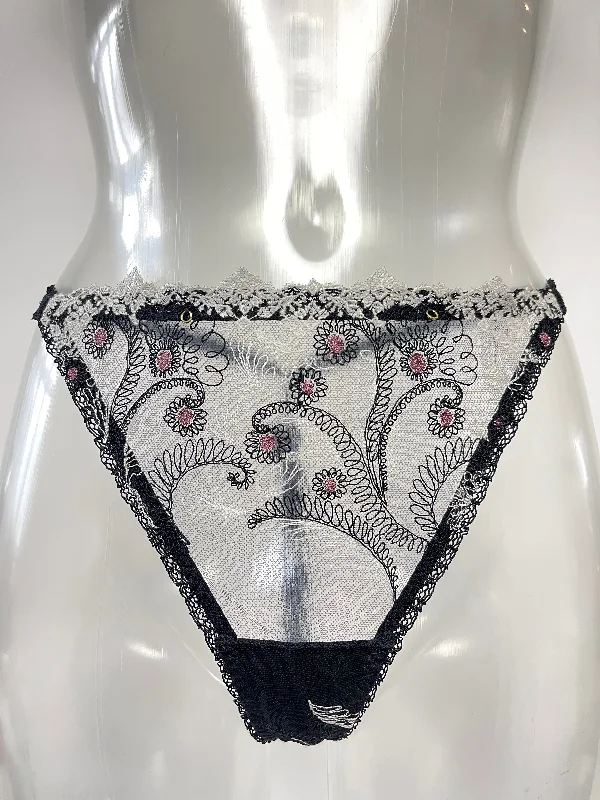 BEYOND SUSTAINABLE NOIR G-STRING SS6198