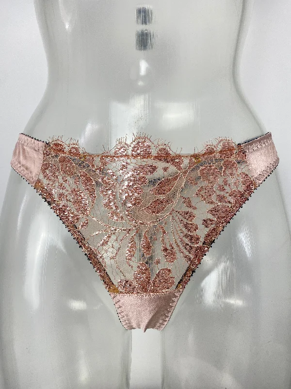 Vanessa Rose Thong SS7282